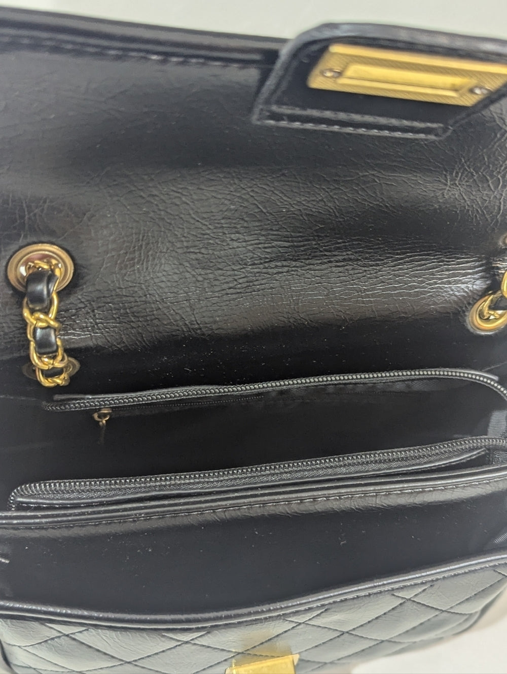 Viney Black Quilted Leather Handbag with Gold Chain Strap