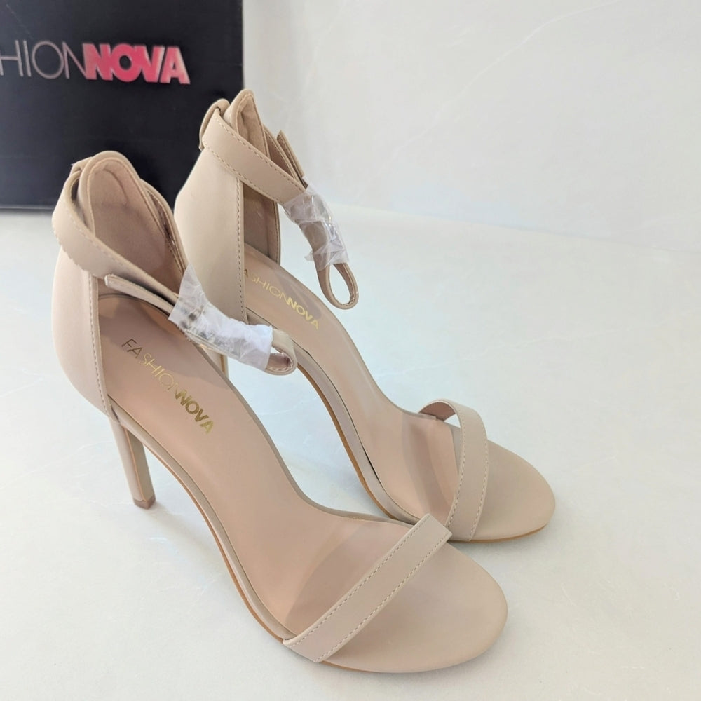 Fashion Nova Beige Ankle Strap High Heel Sandals Size 8