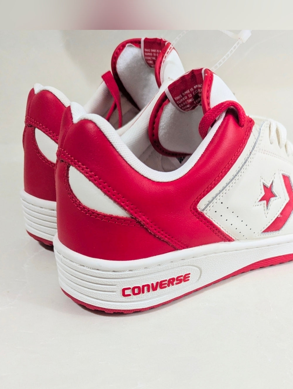 Converse Weapon Low Top Sneakers Red and White Size 11 Men