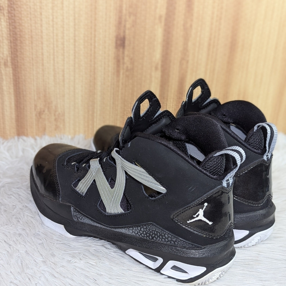 Jordan Melo M10 Black and Silver Basketball Shoes