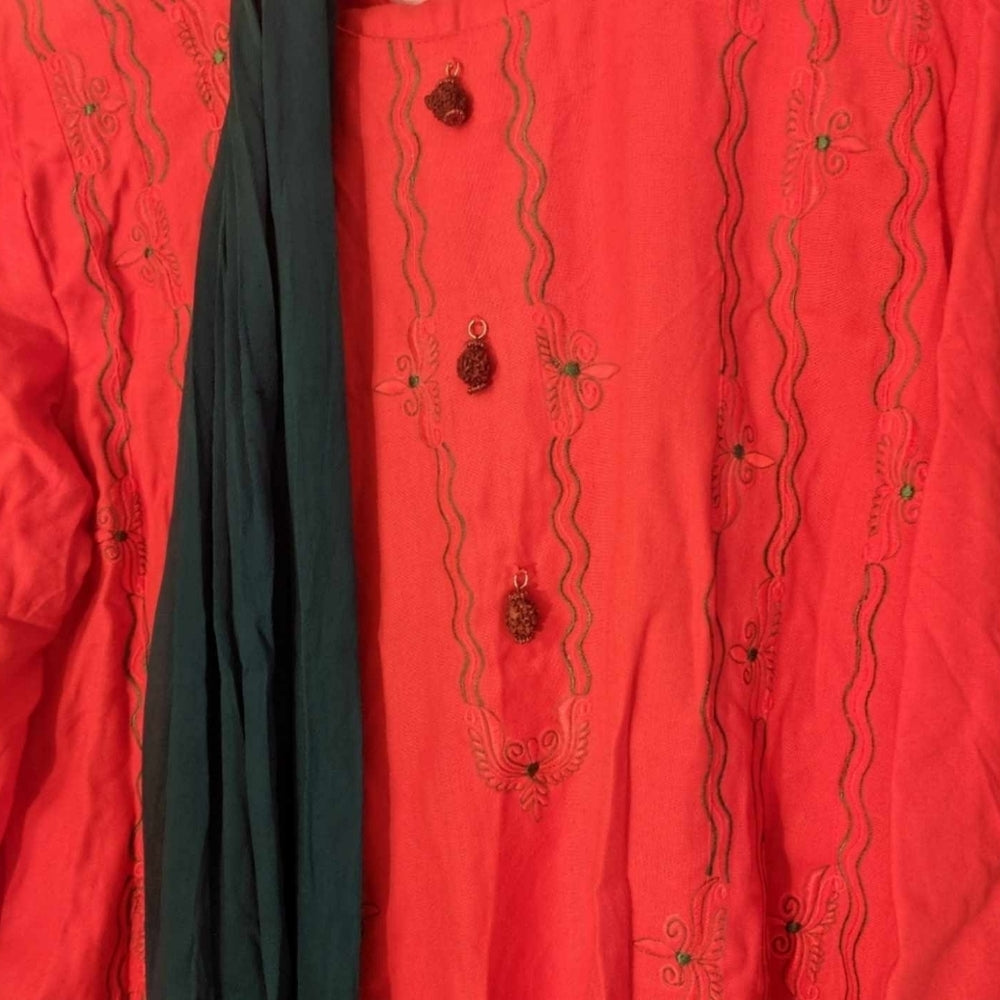 Traditional Orange Embroidered Kurta with Dark Green Scarf and Matching Pants